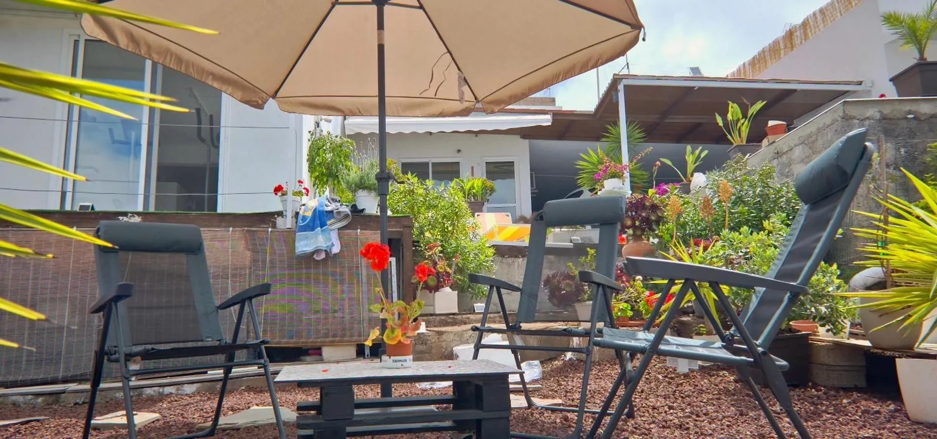 Apartamento Villa Con Increibles Vistas Al Oceano Y La Gomera Chio